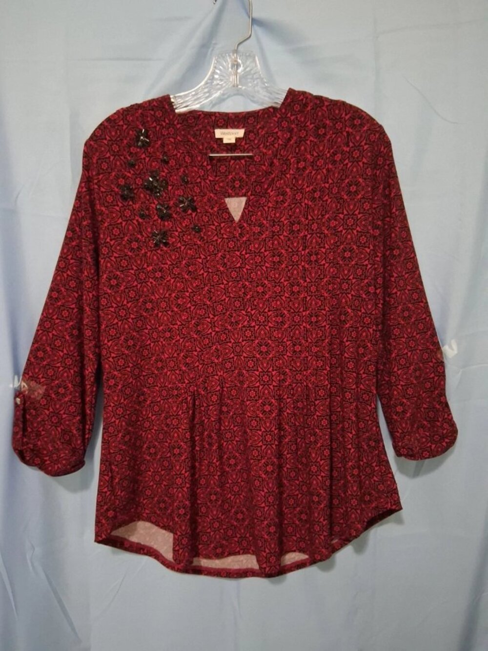Westport Womans Medium Red and Black Wrinkle-Free Decorated Pullover Blouse